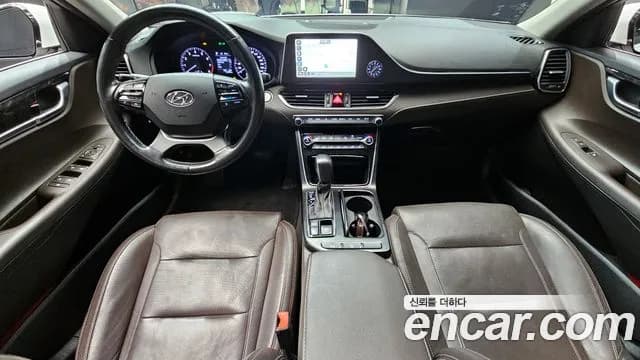 2018 Hyundai Grandeur IG 2.4 Premium Sold VIN KMHF141CBJA171048 – photo 21 2018 Hyundai Grandeur IG 2.4 Premium Sold VIN KMHF141CBJA171048 – photo 21