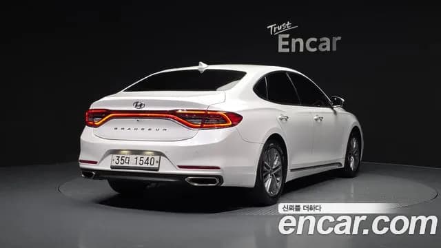 2019 Hyundai Grandeur IG 2.4 Premium Sold VIN KMHF141CBKA177195 – photo 18 2019 Hyundai Grandeur IG 2.4 Premium Sold VIN KMHF141CBKA177195 – photo 18