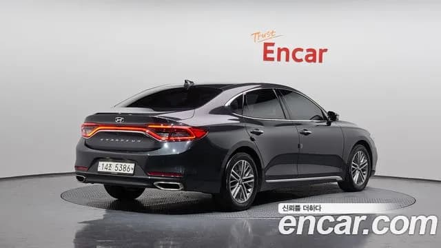 2019 Hyundai Grandeur IG 2.4 Premium Sold VIN KMHF141CBKA178794 – engine bay 2019 Hyundai Grandeur IG 2.4 Premium Sold VIN KMHF141CBKA178794 – engine bay