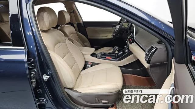 2019 Hyundai Grandeur IG 2.4 Premium Sold VIN KMHF141CBKA184264 – photo 29 2019 Hyundai Grandeur IG 2.4 Premium Sold VIN KMHF141CBKA184264 – photo 29