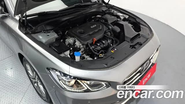 2019 Hyundai Grandeur IG 2.4 Premium Sold VIN KMHF141CBKA187269 – engine bay 2019 Hyundai Grandeur IG 2.4 Premium Sold VIN KMHF141CBKA187269 – engine bay