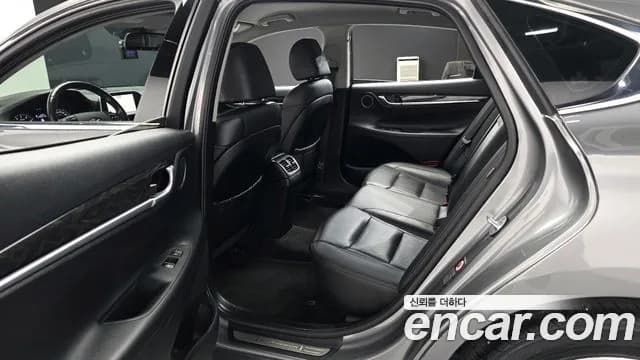 2019 Hyundai Grandeur IG 2.4 Premium Sold VIN KMHF141CBKA187269 – photo 18 2019 Hyundai Grandeur IG 2.4 Premium Sold VIN KMHF141CBKA187269 – photo 18