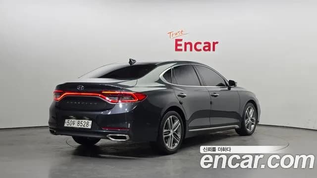 2019 Hyundai Grandeur IG 2.4 Premium Sold VIN KMHF141CBKA188259 – photo 18 2019 Hyundai Grandeur IG 2.4 Premium Sold VIN KMHF141CBKA188259 – photo 18