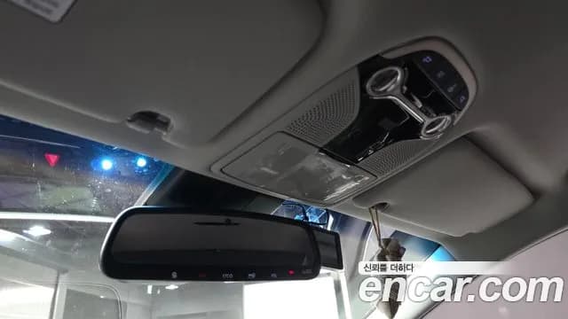 2019 Hyundai Grandeur IG 2.4 Premium Sold VIN KMHF141CBKA191616 – photo 17 2019 Hyundai Grandeur IG 2.4 Premium Sold VIN KMHF141CBKA191616 – photo 17