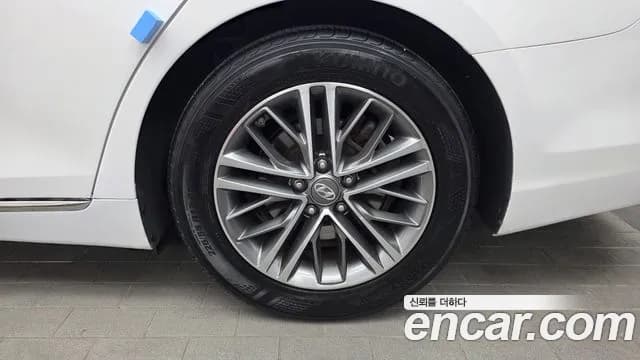 2019 Hyundai Grandeur IG 2.4 Premium Sold VIN KMHF141CBKA199851 – dashboard 2019 Hyundai Grandeur IG 2.4 Premium Sold VIN KMHF141CBKA199851 – dashboard