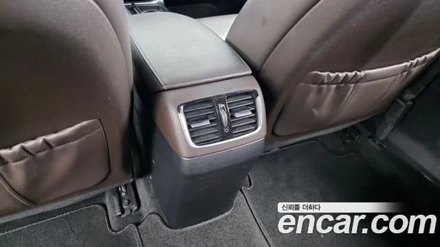 2019 Hyundai Grandeur IG 2.4 Premium Sold VIN KMHF141CBKA199851 – photo 12 2019 Hyundai Grandeur IG 2.4 Premium Sold VIN KMHF141CBKA199851 – photo 12
