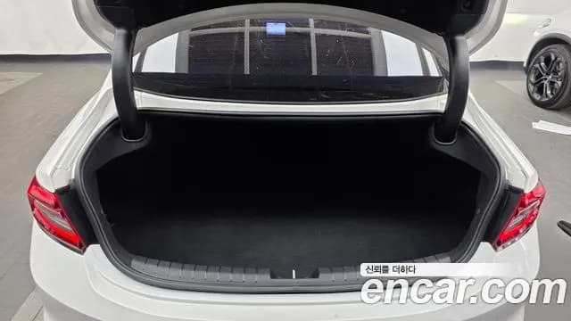 2019 Hyundai Grandeur IG 2.4 Premium Sold VIN KMHF141CBKA199851 – photo 20 2019 Hyundai Grandeur IG 2.4 Premium Sold VIN KMHF141CBKA199851 – photo 20