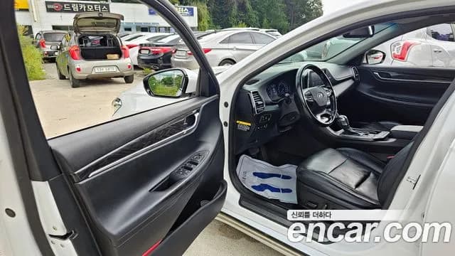 2019 Hyundai Grandeur IG 2.4 Premium Sold VIN KMHF141CBKA204737 – undercarriage 2019 Hyundai Grandeur IG 2.4 Premium Sold VIN KMHF141CBKA204737 – undercarriage