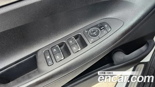 2019 Hyundai Grandeur IG 2.4 Premium Sold VIN KMHF141CBKA204737 – photo 14 2019 Hyundai Grandeur IG 2.4 Premium Sold VIN KMHF141CBKA204737 – photo 14