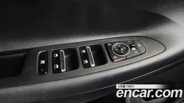 2019 Hyundai Grandeur IG 2.4 Premium Sold VIN KMHF141CBKA208179 – photo 25 2019 Hyundai Grandeur IG 2.4 Premium Sold VIN KMHF141CBKA208179 – photo 25