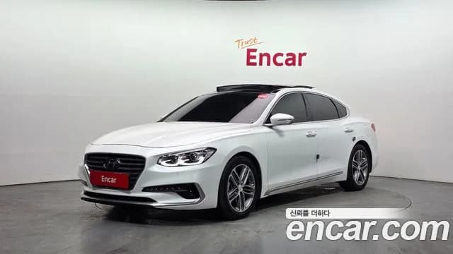 2019 Hyundai Grandeur IG 2.4 Premium Sold VIN KMHF141CBKA216361 – front exterior 2019 Hyundai Grandeur IG 2.4 Premium Sold VIN KMHF141CBKA216361 – front exterior