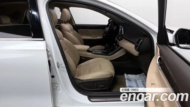 2019 Hyundai Grandeur IG 2.4 Premium Sold VIN KMHF141CBKA216361 – dashboard 2019 Hyundai Grandeur IG 2.4 Premium Sold VIN KMHF141CBKA216361 – dashboard