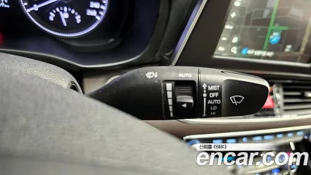 2019 Hyundai Grandeur IG 2.4 Premium Sold VIN KMHF141CBKA218848 – side profile 2019 Hyundai Grandeur IG 2.4 Premium Sold VIN KMHF141CBKA218848 – side profile