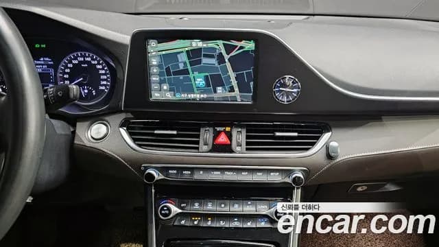 2019 Hyundai Grandeur IG 2.4 Premium Sold VIN KMHF141CBKA218848 – photo 24 2019 Hyundai Grandeur IG 2.4 Premium Sold VIN KMHF141CBKA218848 – photo 24