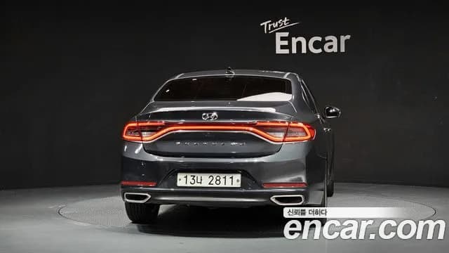 2019 Hyundai Grandeur IG 2.4 Premium Sold VIN KMHF141CBKA218848 – photo 29 2019 Hyundai Grandeur IG 2.4 Premium Sold VIN KMHF141CBKA218848 – photo 29