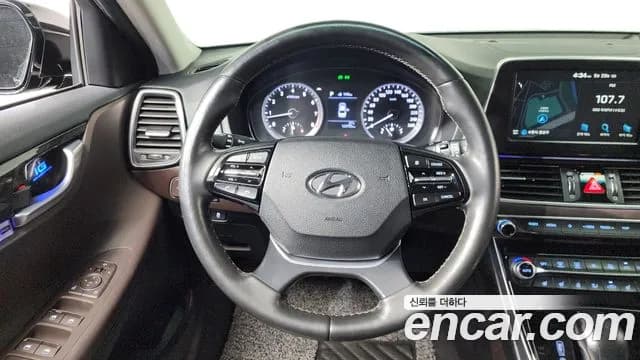 2019 Hyundai Grandeur IG 2.4 Premium Sold VIN KMHF141CBKA219425 – undercarriage 2019 Hyundai Grandeur IG 2.4 Premium Sold VIN KMHF141CBKA219425 – undercarriage