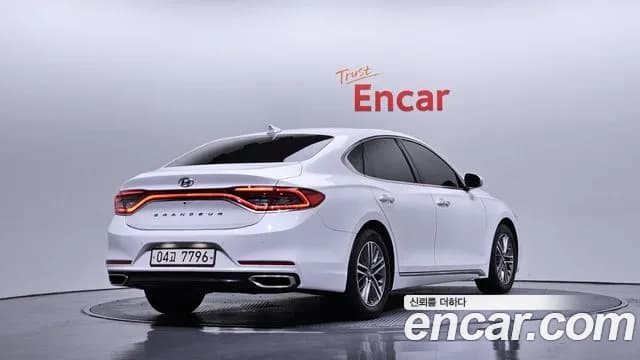 2019 Hyundai Grandeur IG 2.4 Premium Sold VIN KMHF141CBKA235639 – engine bay 2019 Hyundai Grandeur IG 2.4 Premium Sold VIN KMHF141CBKA235639 – engine bay