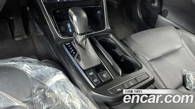 2019 Hyundai Grandeur IG 2.4 Premium Sold VIN KMHF141CBKA238696 – engine bay 2019 Hyundai Grandeur IG 2.4 Premium Sold VIN KMHF141CBKA238696 – engine bay