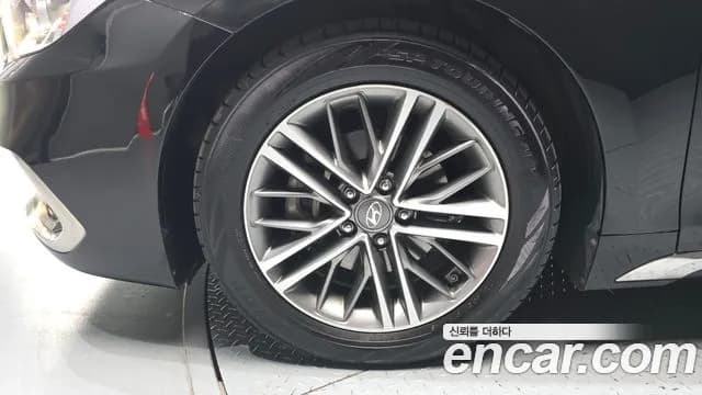 2019 Hyundai Grandeur IG 2.4 Modern Sold VIN KMHF141CBKA243089 – trunk area 2019 Hyundai Grandeur IG 2.4 Modern Sold VIN KMHF141CBKA243089 – trunk area
