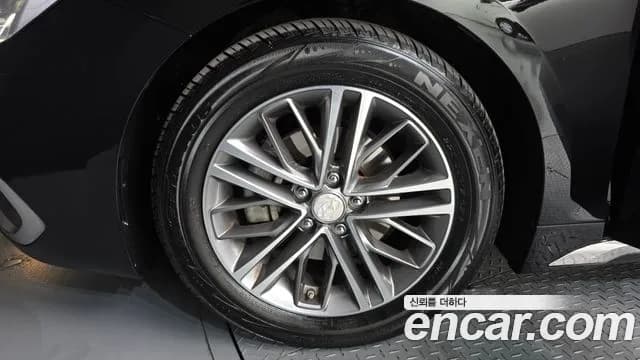 2019 Hyundai Grandeur IG 2.4 Modern Sold VIN KMHF141CBKA244396 – photo 24 2019 Hyundai Grandeur IG 2.4 Modern Sold VIN KMHF141CBKA244396 – photo 24