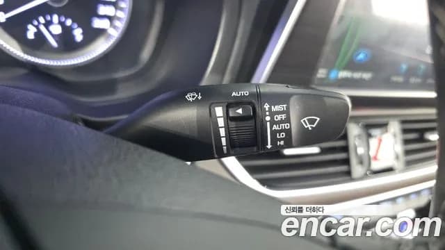 2019 Hyundai Grandeur IG 2.4 Premium Sold VIN KMHF141CBKA249361 – photo 16 2019 Hyundai Grandeur IG 2.4 Premium Sold VIN KMHF141CBKA249361 – photo 16