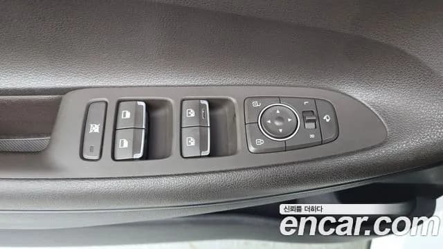 2019 Hyundai Grandeur IG 2.4 Premium Sold VIN KMHF141CBKA249361 – photo 20 2019 Hyundai Grandeur IG 2.4 Premium Sold VIN KMHF141CBKA249361 – photo 20