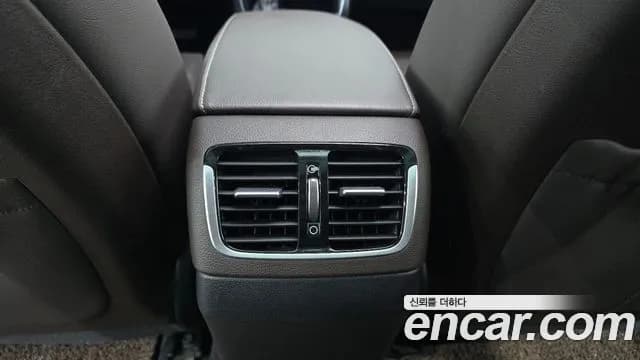 2019 Hyundai Grandeur IG 2.4 Premium Sold VIN KMHF141CBKA249361 – photo 29 2019 Hyundai Grandeur IG 2.4 Premium Sold VIN KMHF141CBKA249361 – photo 29