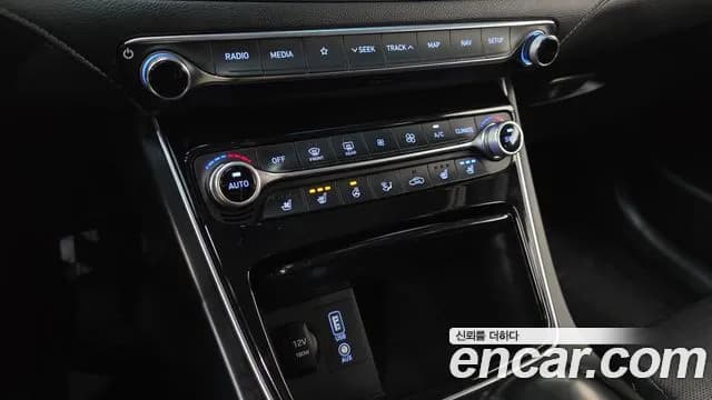 2019 Hyundai Grandeur IG 2.4 Premium Sold VIN KMHF141CBKA254549 – side profile 2019 Hyundai Grandeur IG 2.4 Premium Sold VIN KMHF141CBKA254549 – side profile