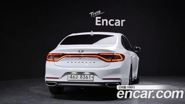 2019 Hyundai Grandeur IG 2.4 Premium Sold VIN KMHF141CBKA254803 – photo 18 2019 Hyundai Grandeur IG 2.4 Premium Sold VIN KMHF141CBKA254803 – photo 18