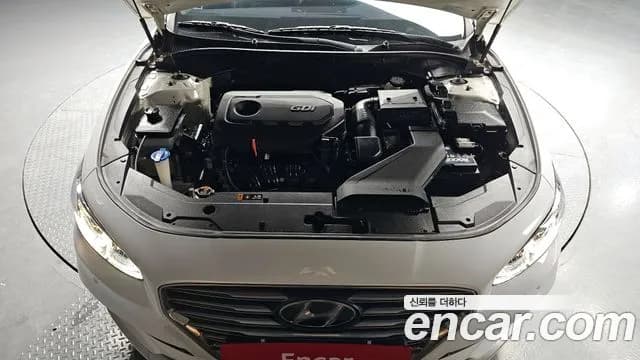 2019 Hyundai Grandeur IG 2.4 Premium Sold VIN KMHF141CBKA254803 – photo 19 2019 Hyundai Grandeur IG 2.4 Premium Sold VIN KMHF141CBKA254803 – photo 19