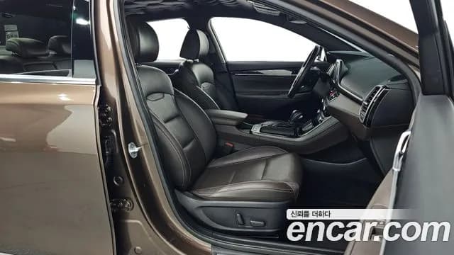 2019 Hyundai Grandeur IG 2.4 Premium Sold VIN KMHF141CBKA256330 – undercarriage 2019 Hyundai Grandeur IG 2.4 Premium Sold VIN KMHF141CBKA256330 – undercarriage