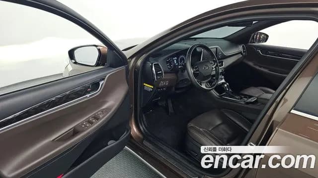 2019 Hyundai Grandeur IG 2.4 Premium Sold VIN KMHF141CBKA256330 – photo 12 2019 Hyundai Grandeur IG 2.4 Premium Sold VIN KMHF141CBKA256330 – photo 12