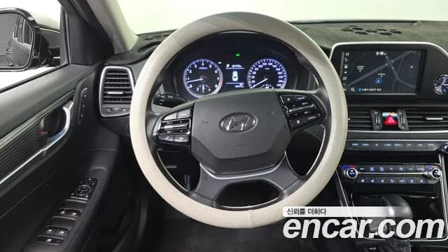 2019 Hyundai Grandeur IG 2.4 Premium Sold VIN KMHF141CBKA258832 – odometer reading 2019 Hyundai Grandeur IG 2.4 Premium Sold VIN KMHF141CBKA258832 – odometer reading