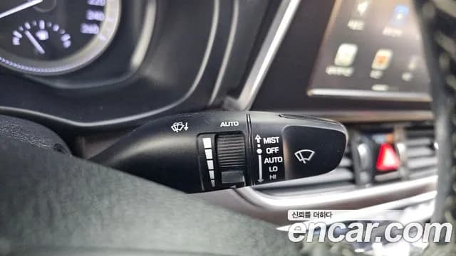 2019 Hyundai Grandeur IG 2.4 Premium Sold VIN KMHF141CBKA259758 – photo 15 2019 Hyundai Grandeur IG 2.4 Premium Sold VIN KMHF141CBKA259758 – photo 15