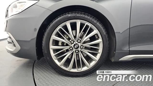 2019 Hyundai Grandeur IG 2.4 Premium Sold VIN KMHF141CBKA259758 – photo 16 2019 Hyundai Grandeur IG 2.4 Premium Sold VIN KMHF141CBKA259758 – photo 16