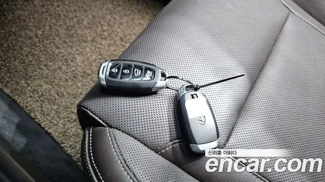 2019 Hyundai Grandeur IG 2.4 Premium Sold VIN KMHF141CBKA259758 – photo 17 2019 Hyundai Grandeur IG 2.4 Premium Sold VIN KMHF141CBKA259758 – photo 17