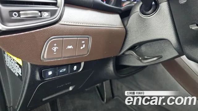 2019 Hyundai Grandeur IG 2.4 Premium Sold VIN KMHF141CBKA259758 – photo 18 2019 Hyundai Grandeur IG 2.4 Premium Sold VIN KMHF141CBKA259758 – photo 18