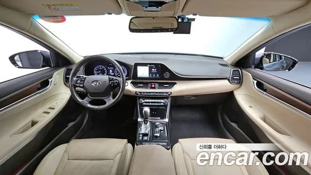 2019 Hyundai Grandeur IG 2.4 Premium Sold VIN KMHF141CBKA262758 – undercarriage 2019 Hyundai Grandeur IG 2.4 Premium Sold VIN KMHF141CBKA262758 – undercarriage