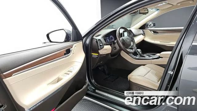 2019 Hyundai Grandeur IG 2.4 Premium Sold VIN KMHF141CBKA262758 – photo 14 2019 Hyundai Grandeur IG 2.4 Premium Sold VIN KMHF141CBKA262758 – photo 14