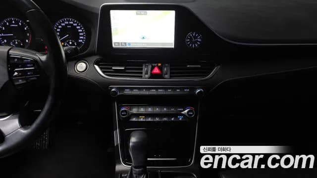 2019 Hyundai Grandeur IG 2.4 Premium Sold VIN KMHF141CBKA264346 – rear exterior 2019 Hyundai Grandeur IG 2.4 Premium Sold VIN KMHF141CBKA264346 – rear exterior