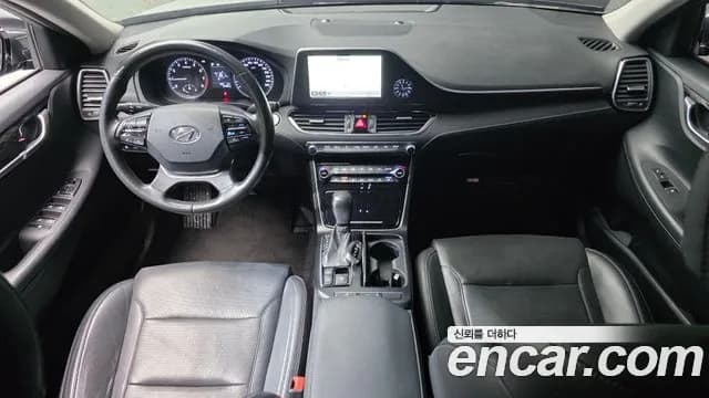 2019 Hyundai Grandeur IG 2.4 Premium Sold VIN KMHF141CBKA264346 – photo 11 2019 Hyundai Grandeur IG 2.4 Premium Sold VIN KMHF141CBKA264346 – photo 11