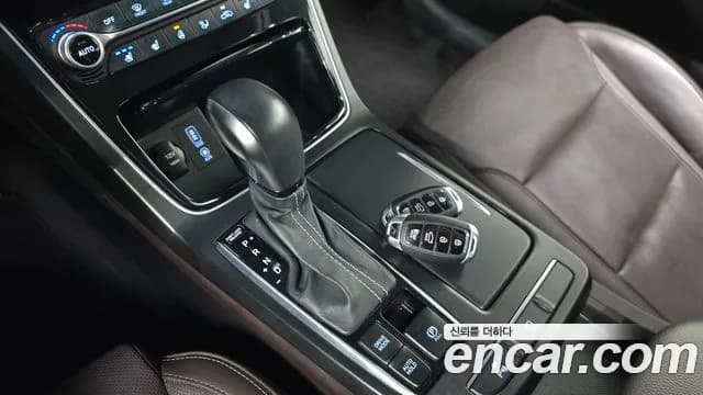 2019 Hyundai Grandeur IG 2.4 Premium Sold VIN KMHF141CBKA270386 – photo 11 2019 Hyundai Grandeur IG 2.4 Premium Sold VIN KMHF141CBKA270386 – photo 11