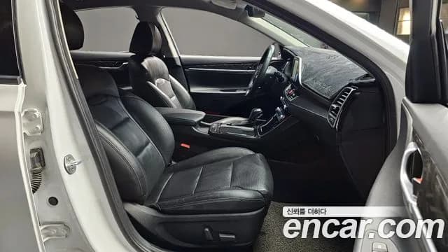 2019 Hyundai Grandeur IG 2.4 Premium Sold VIN KMHF141CBKA270944 – undercarriage 2019 Hyundai Grandeur IG 2.4 Premium Sold VIN KMHF141CBKA270944 – undercarriage