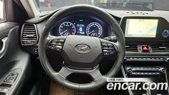 2019 Hyundai Grandeur IG 2.4 Premium Sold VIN KMHF141CBKA270944 – photo 20 2019 Hyundai Grandeur IG 2.4 Premium Sold VIN KMHF141CBKA270944 – photo 20