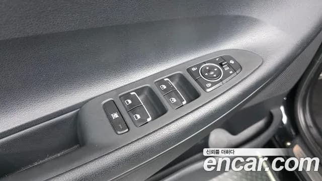 2019 Hyundai Grandeur IG 2.4 Modern Sold VIN KMHF141CBKA272322 – photo 18 2019 Hyundai Grandeur IG 2.4 Modern Sold VIN KMHF141CBKA272322 – photo 18