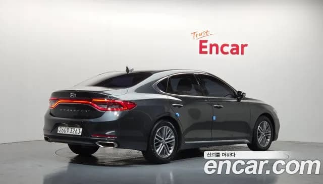2019 Hyundai Grandeur IG 2.4 Premium Sold VIN KMHF141CBKA280218 – undercarriage 2019 Hyundai Grandeur IG 2.4 Premium Sold VIN KMHF141CBKA280218 – undercarriage