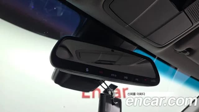 2019 Hyundai Grandeur IG 2.4 Premium Sold VIN KMHF141CBKA285976 – photo 12 2019 Hyundai Grandeur IG 2.4 Premium Sold VIN KMHF141CBKA285976 – photo 12