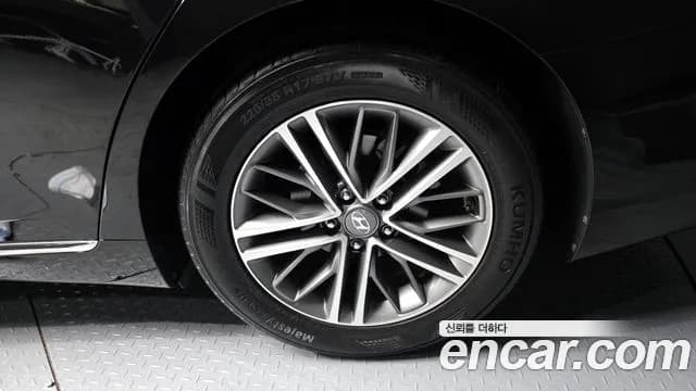2019 Hyundai Grandeur IG 2.4 Modern Sold VIN KMHF141CBKA286072 – photo 12 2019 Hyundai Grandeur IG 2.4 Modern Sold VIN KMHF141CBKA286072 – photo 12