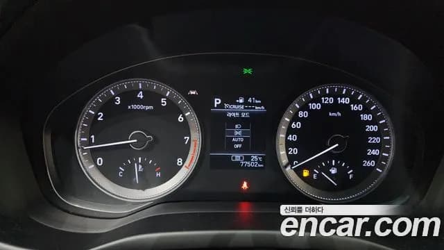 2019 Hyundai Grandeur IG 2.4 Premium Sold VIN KMHF141CBKA292510 – interior seats 2019 Hyundai Grandeur IG 2.4 Premium Sold VIN KMHF141CBKA292510 – interior seats