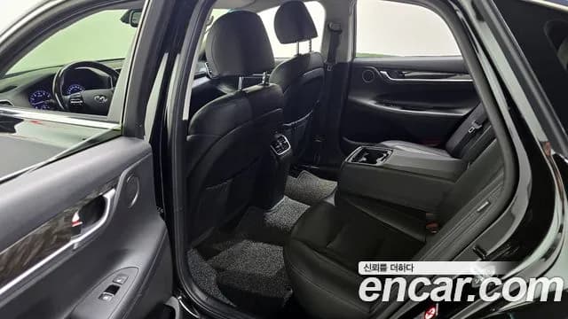 2019 Hyundai Grandeur IG 2.4 Modern Sold VIN KMHF141CBKA296924 – side profile 2019 Hyundai Grandeur IG 2.4 Modern Sold VIN KMHF141CBKA296924 – side profile